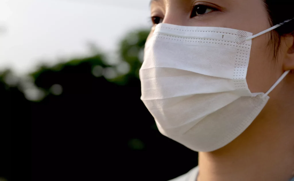 11歲童高燒不退確診黴漿菌肺炎 醫警告：恐致腦炎 勿輕忽類流感症狀