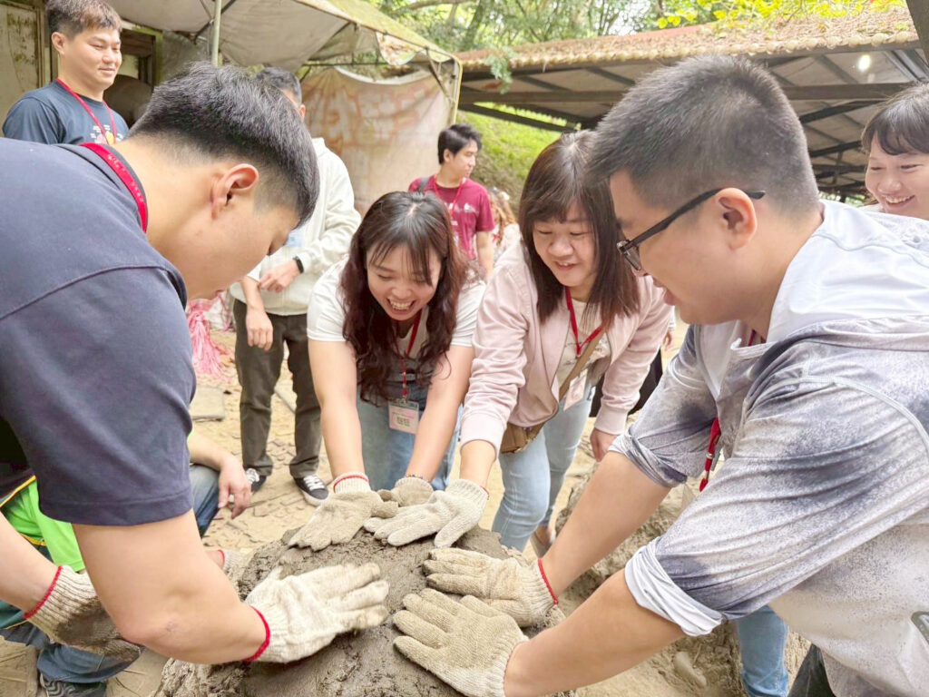 中市情人谷控窯助攻 38人聯誼促成15對佳偶